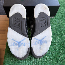 Load image into Gallery viewer, Jordan Awake NY Black 5 Size 9.5
