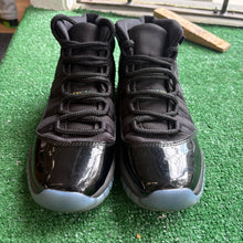 Load image into Gallery viewer, Jordan Gamma 11s Size 7Y
