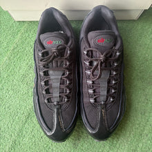 Load image into Gallery viewer, Nike UNDFTD Air Max 95s Size 11
