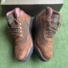 Load image into Gallery viewer, Timberland Beef And Broccoli Field Boots Size 8
