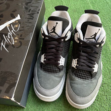 Load image into Gallery viewer, Jordan Fear 4s Size 8.5
