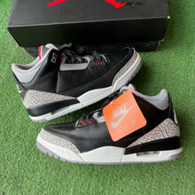 Load image into Gallery viewer, Jordan Black Cement 3s Size 8.5
