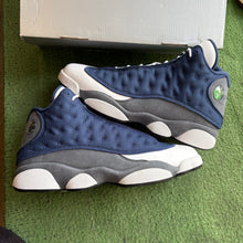 Load image into Gallery viewer, Jordan Flint 13s Size 13
