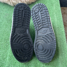 Load image into Gallery viewer, Jordan Shadow 2.0 1s Size 11
