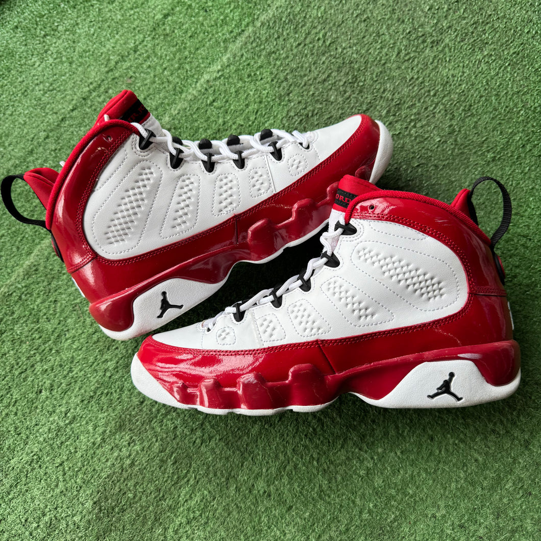 Jordan Gym Red 9s Size 7Y