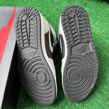 Load image into Gallery viewer, Jordan Shadow 2.0 1s Size 11
