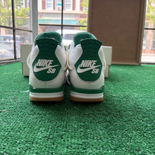 Load image into Gallery viewer, Jordan Pine Green SB 4s Size 9.5
