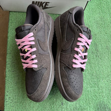 Load image into Gallery viewer, Jordan Travis Scott Velvet Brown Low 1s Size 11
