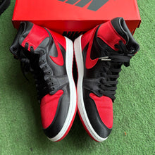 Load image into Gallery viewer, Jordan Satin Bred 1s Size 12W/10.5M
