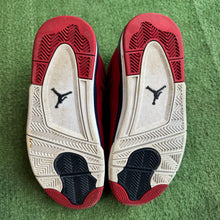 Load image into Gallery viewer, Jordan FIBA 4s Size 7Y
