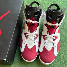 Load image into Gallery viewer, Jordan Carmine 6s Size 10.5
