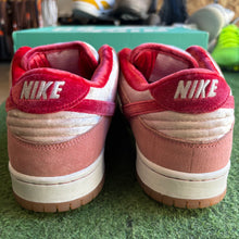 Load image into Gallery viewer, Nike SB StrangeLove Low Dunks Size 11.5
