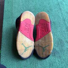 Load image into Gallery viewer, Jordan Top 3 5s Size 8
