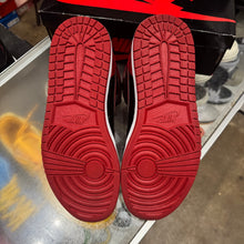 Load image into Gallery viewer, Jordan Patent Bred 1s Size 11.5

