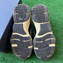 Load image into Gallery viewer, Dior B22s Size 44
