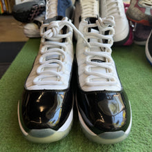 Load image into Gallery viewer, Jordan Concord 11s Size 11
