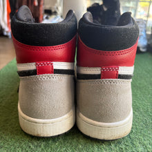 Load image into Gallery viewer, Jordan Smoke Grey 1s Size 8.5
