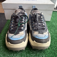 Load image into Gallery viewer, Off White Odsy-1000s Size 42
