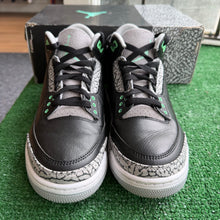 Load image into Gallery viewer, Jordan Green Glow 3s Size 9
