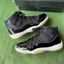 Load image into Gallery viewer, Jordan Space Jam 11s Size 7Y
