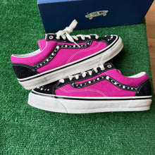 Load image into Gallery viewer, Vans Pink Pearlized Old Skool 36s Size 12
