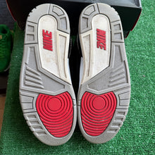 Load image into Gallery viewer, Jordan Black Cement 3s Size 9.5
