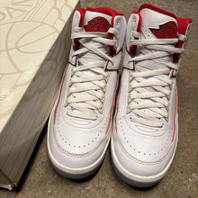 Load image into Gallery viewer, Jordan Origins 2s Size 10.5
