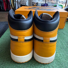 Load image into Gallery viewer, Jordan Taxi 1s Size 10
