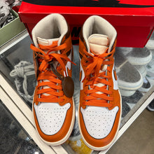 Load image into Gallery viewer, Jordan Starfish 1s Size 10W/8.5M
