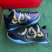 Load image into Gallery viewer, Nike Kobe Year of the Mamba Eggplant Protro 5s Size 6
