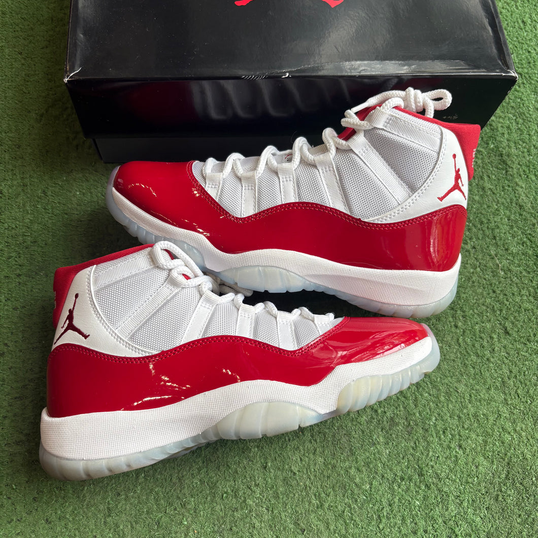 Jordan Cherry 11s Size 9