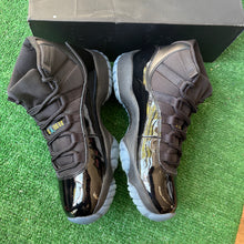Load image into Gallery viewer, Jordan Gamma 11s Size 8.5
