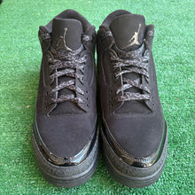 Load image into Gallery viewer, Jordan Black Cat 3s Size 11.5
