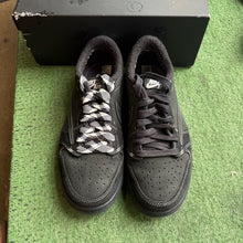 Load image into Gallery viewer, Jordan Travis Scott Phantom Low 1s Size 7.5
