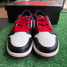 Load image into Gallery viewer, Jordan Black Toe Low 1s Size 9.5

