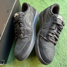 Load image into Gallery viewer, Jordan Travis Scott Phantom 1s Size 10.5
