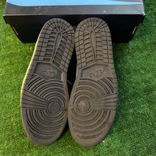 Load image into Gallery viewer, Jordan Obsidian Low 1s Size 10.5
