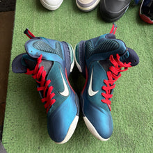 Load image into Gallery viewer, Nike LeBron Swingman 9s Size 11
