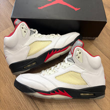 Load image into Gallery viewer, Jordan White Fire Red 5s Size 12
