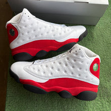Load image into Gallery viewer, Jordan Chicago 13s Size 9.5
