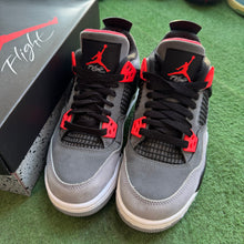 Load image into Gallery viewer, Jordan Infrared 4s Size 4Y
