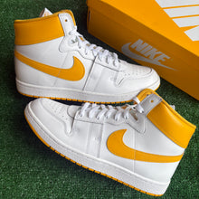 Load image into Gallery viewer, Nike University Gold Air Ships Size 12
