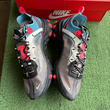 Load image into Gallery viewer, Nike React Element 87s Size 8
