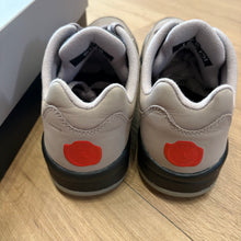 Load image into Gallery viewer, Jordan PSG Low 5s Size 10

