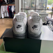 Load image into Gallery viewer, Jordan Neon 4s Size 10.5
