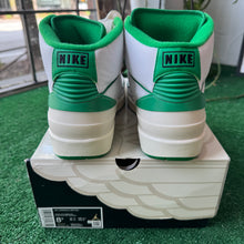 Load image into Gallery viewer, Jordan Lucky Green 2s Size 8.5
