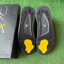 Load image into Gallery viewer, Jordan Thunder 4s Size 8.5

