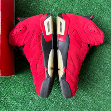 Load image into Gallery viewer, Jordan Toro 6s Size 11

