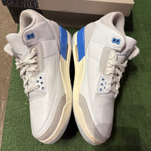 Load image into Gallery viewer, Jordan Lucky Shorts 3s Size 12
