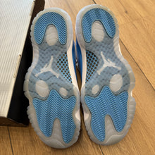 Load image into Gallery viewer, Jordan University Blue Low 11s Size 9
